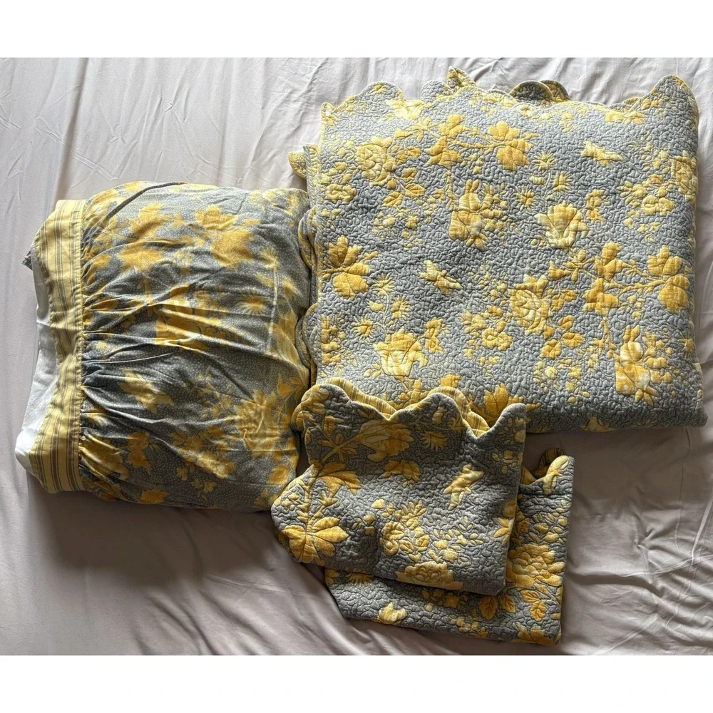 Soft Surroundings Yellow Blue Floral Scalloped Queen Quilt, Bedskirt & 2 Shams
